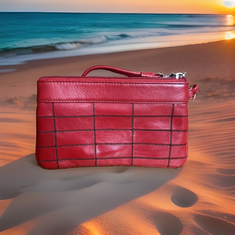 ili New York Red Genuine Leather Rectangle Pattern Wristlet Handbag Wallet